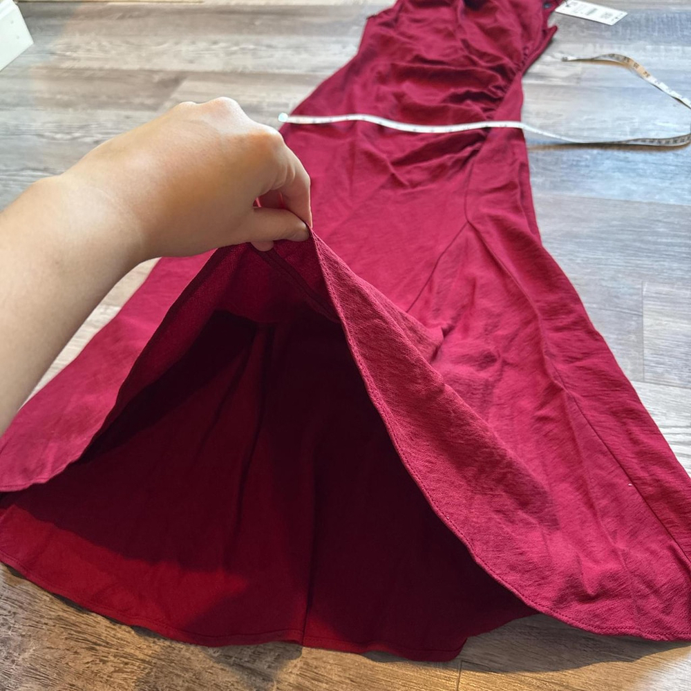 dresses - Picture 8 of 8
